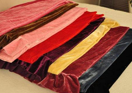金丝绒面料的特点有哪些?金丝绒衣服怎么洗?